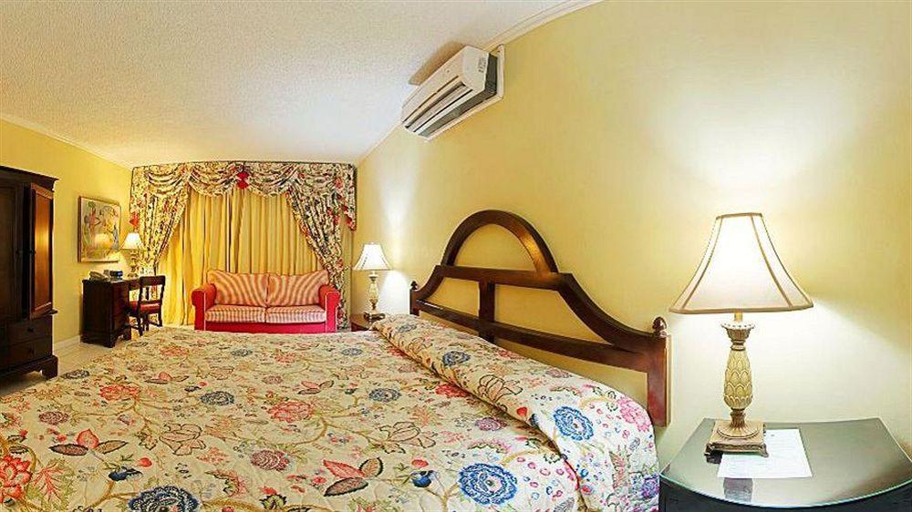 Rooms On The Beach Очо-Риос Экстерьер фото