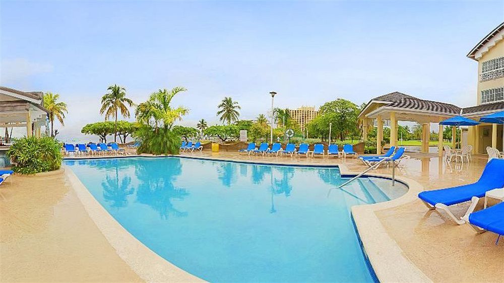 Rooms On The Beach Очо-Риос Экстерьер фото